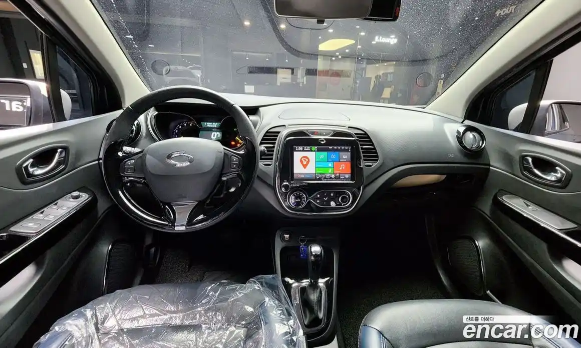 Renault QM3 2016 1.5 Автомат в Москве № 938095, фото 7