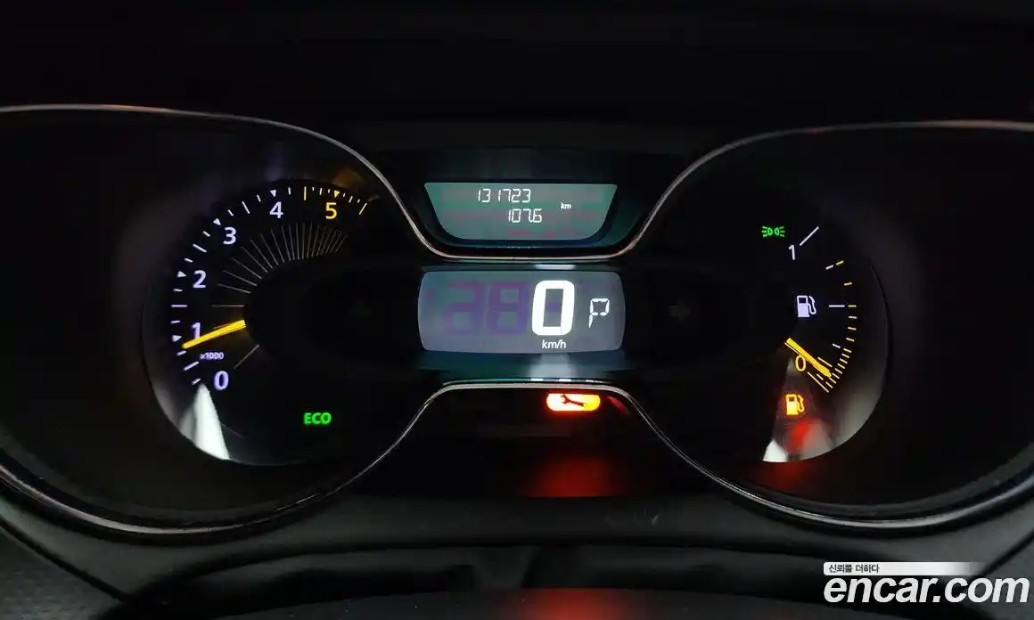 Renault QM3 2016 1.5 Автомат в Москве № 938095, фото 8