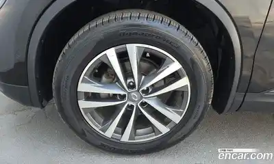 Renault QM6 2018 2.0 Автомат в Москве № 938353, миниатюра 5