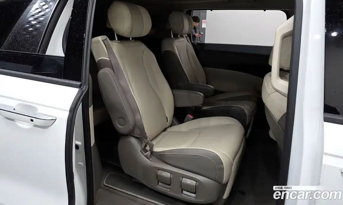 Kia Canival 2024 2.2 Автомат в Москве № 9447, фото 12