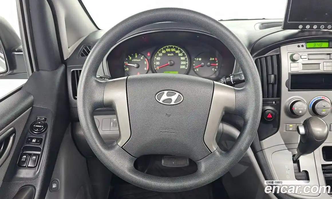 Hyundai Starex 2008 2.5 гидро в Москве № 112850, фото 13
