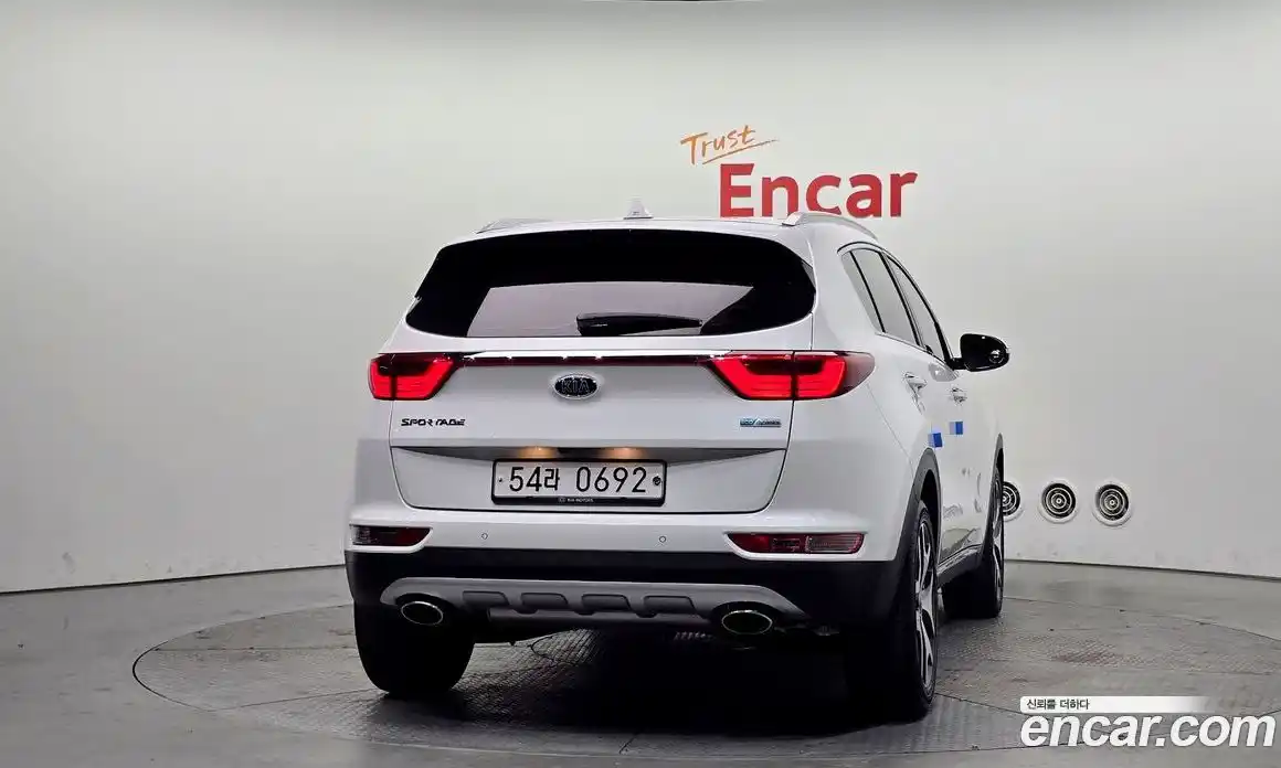 Kia Sportage 2015 2.0 гидро в Москве № 132233, фото 4