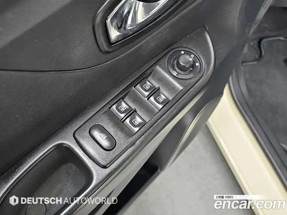 Renault QM3 2015 1.5 гидро в Москве № 152873, фото 16
