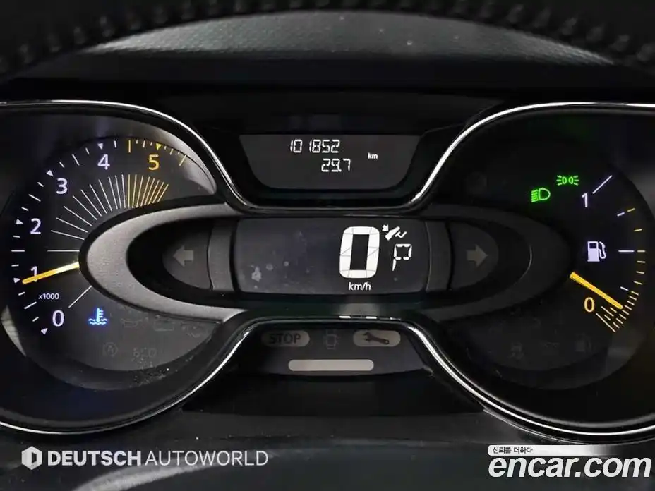 Renault QM3 2015 1.5 гидро в Москве № 152873, фото 8
