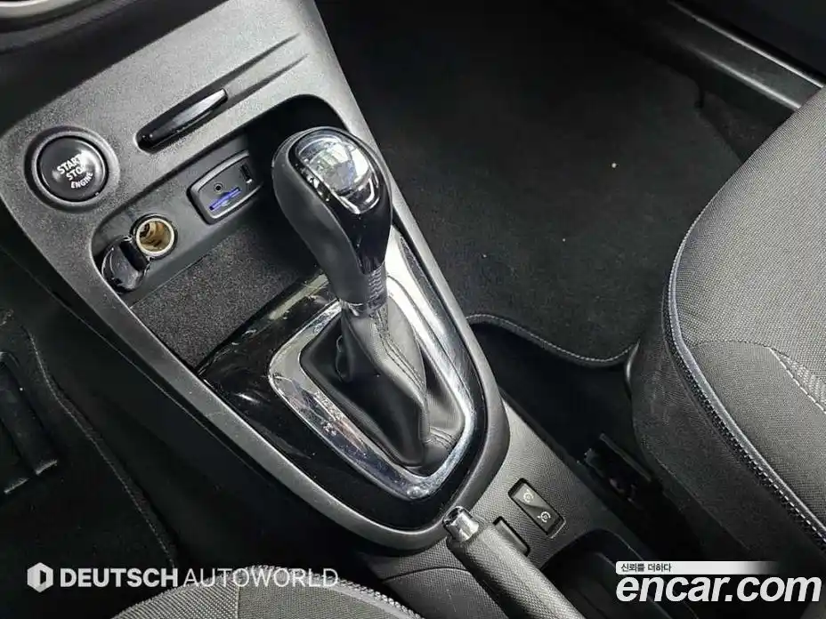 Renault QM3 2015 1.5 гидро в Москве № 152873, фото 9