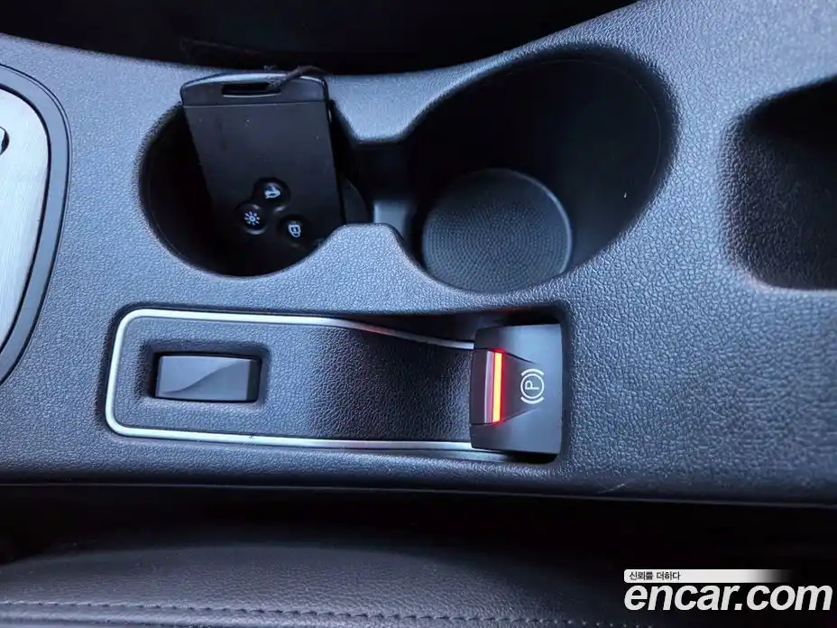 Renault SM3 2018 1.6 гидро в Москве № 181663, фото 19