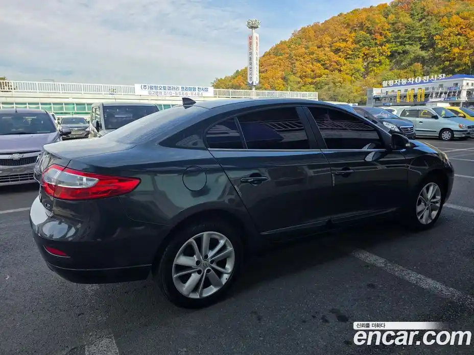 Renault SM3 2013 1.6 гидро в Москве № 186523, фото 4