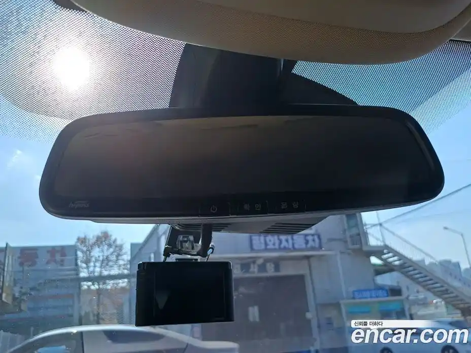 Renault QM6 2018 2.0 гидро в Москве № 209994, фото 18