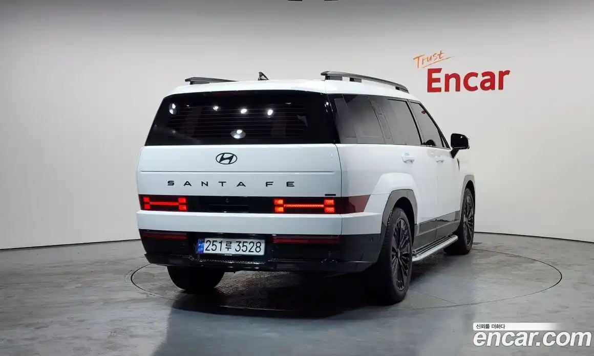 Hyundai Santa Fe 2024 1.6 Автомат в Москве № 925942, фото 4