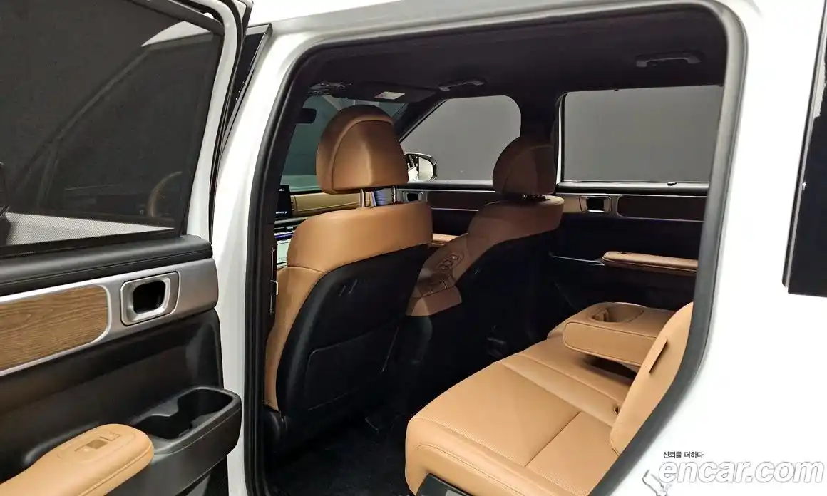 Hyundai Santa Fe 2025 2.5 Автомат в Москве № 926132, фото 11