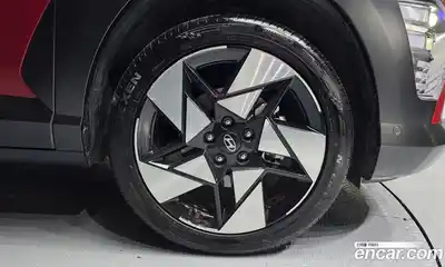 Hyundai Kona 2024 1.6 Автомат в Москве № 926452, миниатюра 5