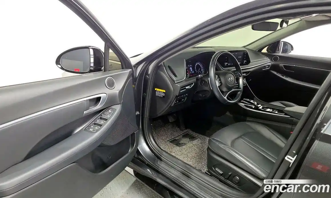Hyundai Sonata 2019 2.0 гидро в Москве № 926468, фото 10