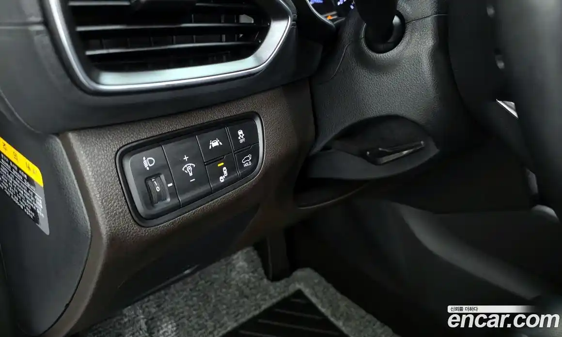 Hyundai Santa Fe 2019 2.0 Автомат в Москве № 926715, фото 16