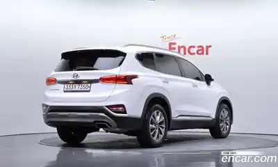 Hyundai Santa Fe 2019 2.0 Автомат в Москве № 926715, миниатюра 2
