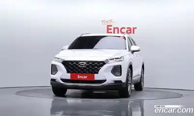 Hyundai Santa Fe 2019 2.0 Автомат в Москве № 926715, миниатюра 3