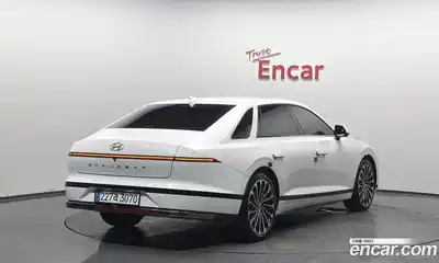 Hyundai Grandeur 2023 1.6 Автомат в Москве № 926853, миниатюра 2