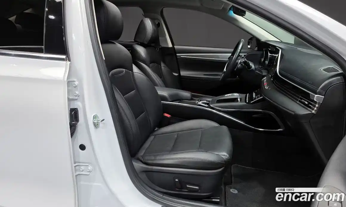 Hyundai Grandeur 2022 3.0 Автомат в Москве № 926889, фото 11