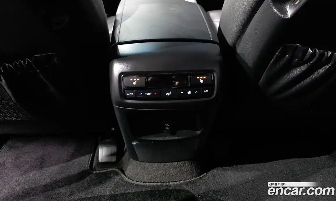 Hyundai Palisade 2023 2.2 Автомат в Москве № 926898, фото 19