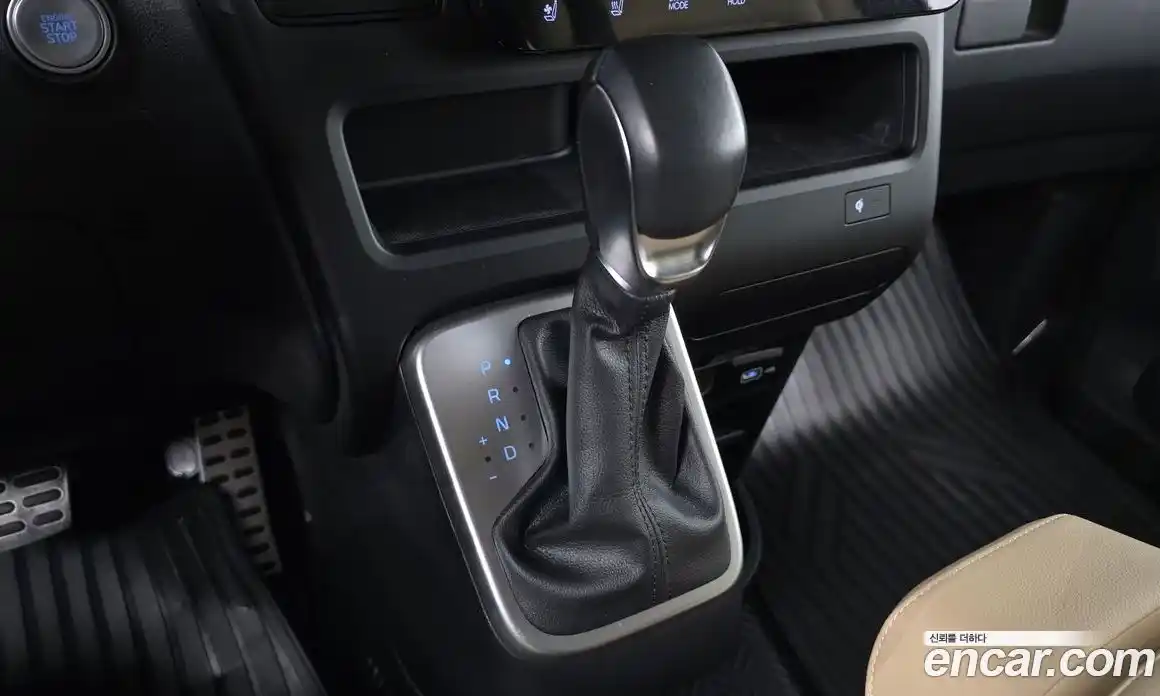 Hyundai Staria 2021 2.2 Автомат в Москве № 926950, фото 8