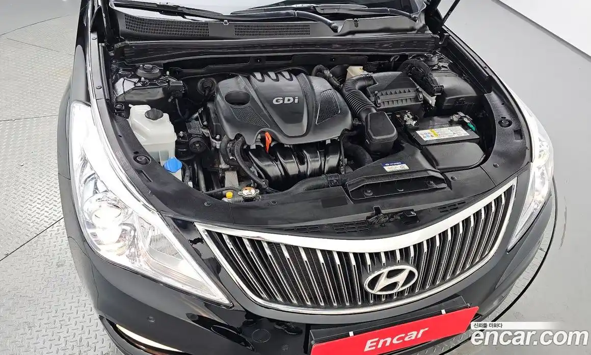 Hyundai Grandeur 2014 2.4 Автомат в Москве № 927048, фото 5