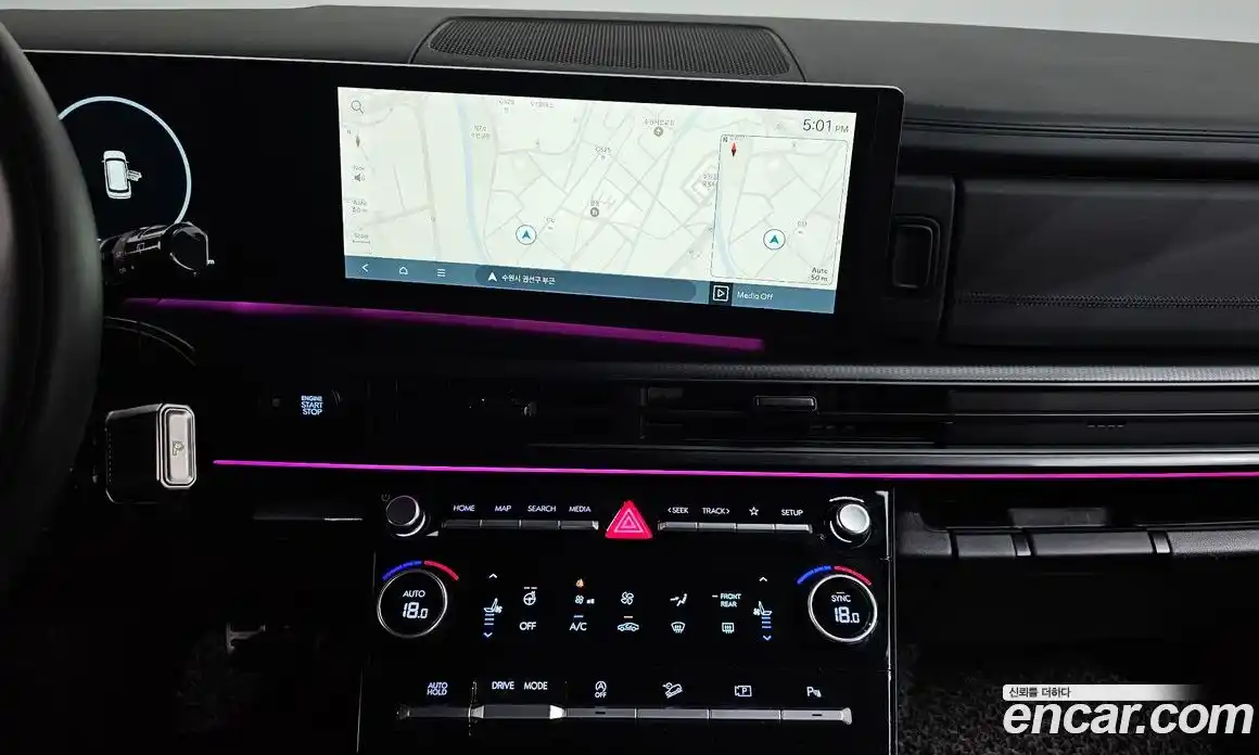 Hyundai Santa Fe 2023 2.5 Автомат в Москве № 927094, фото 14