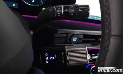 Hyundai Santa Fe 2023 2.5 Автомат в Москве № 927094, миниатюра 9