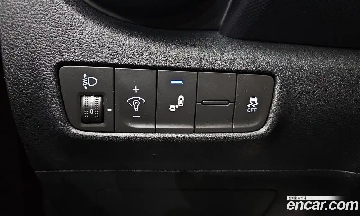 Hyundai Kona 2018 1.6 гидро в Москве № 927196, фото 14
