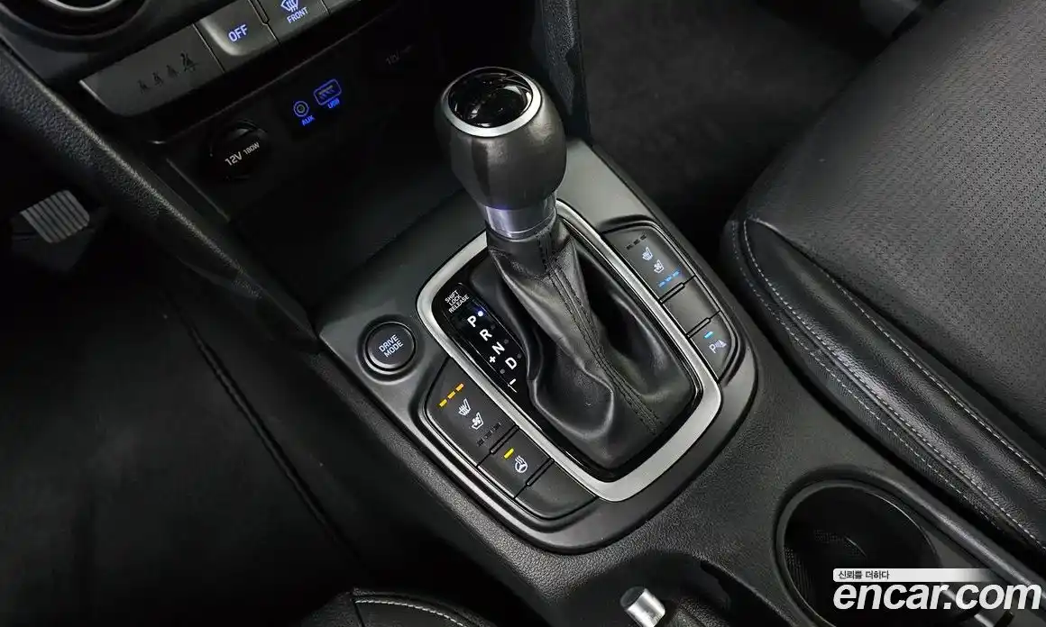 Hyundai Kona 2018 1.6 гидро в Москве № 927196, фото 9