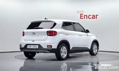 Hyundai Venue 1.6 모던