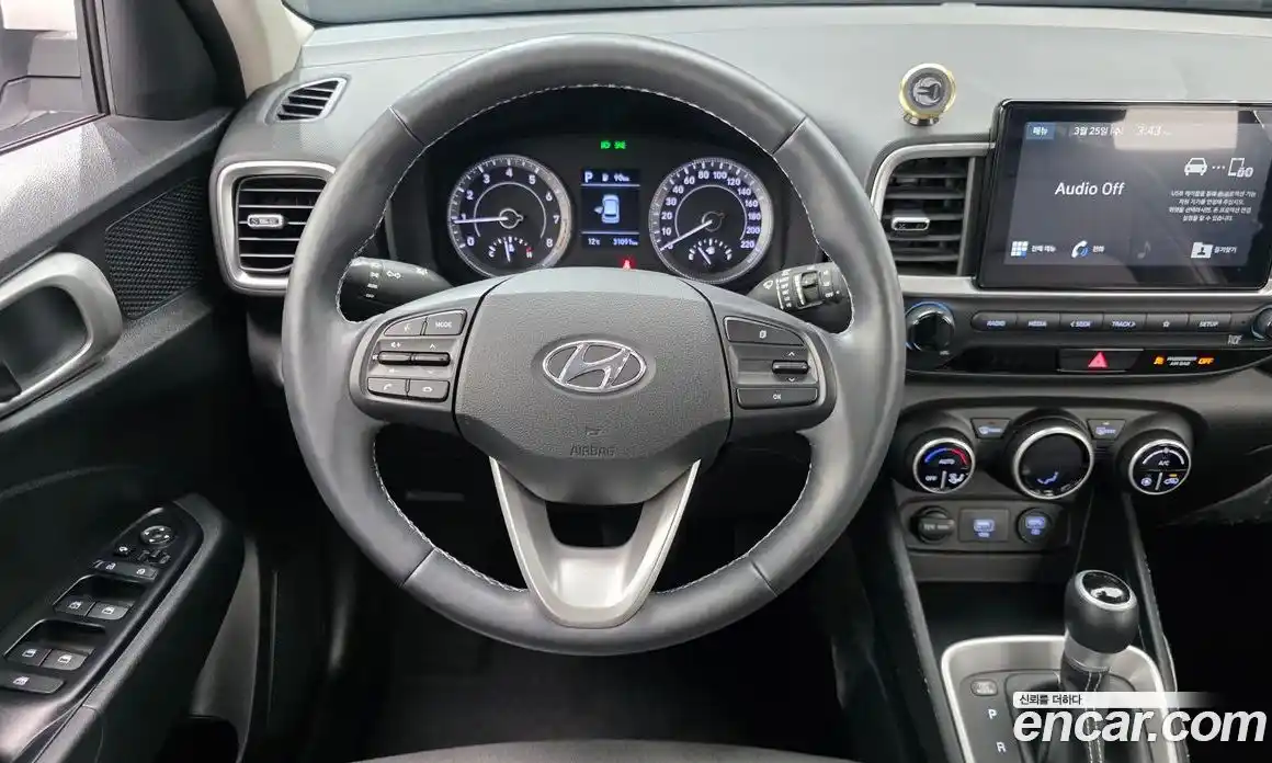 Hyundai Venue 2019 1.6 Автомат в Москве № 927290, фото 12