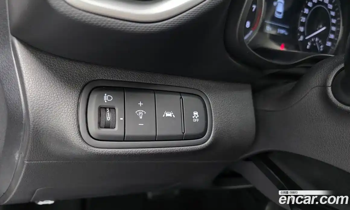 Hyundai Venue 2019 1.6 Автомат в Москве № 927290, фото 15