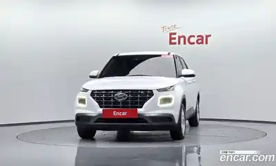 Hyundai Venue 2019 1.6 Автомат в Москве № 927290, миниатюра 2