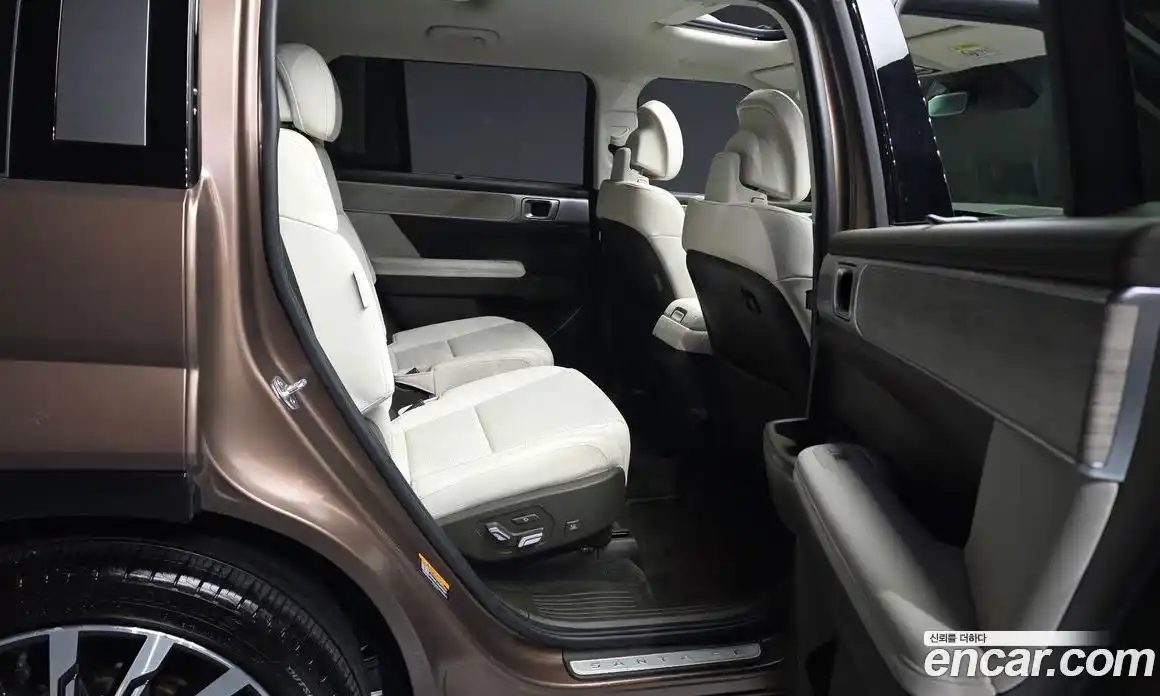 Hyundai Santa Fe 2024 2.5 Автомат в Москве № 927358, фото 12