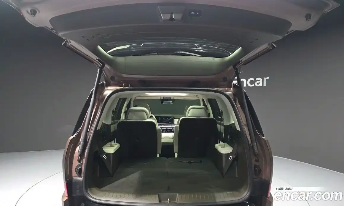 Hyundai Santa Fe 2024 2.5 Автомат в Москве № 927358, фото 20