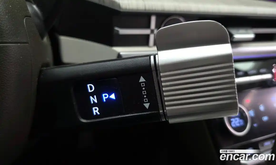 Hyundai Santa Fe 2024 2.5 Автомат в Москве № 927358, фото 9