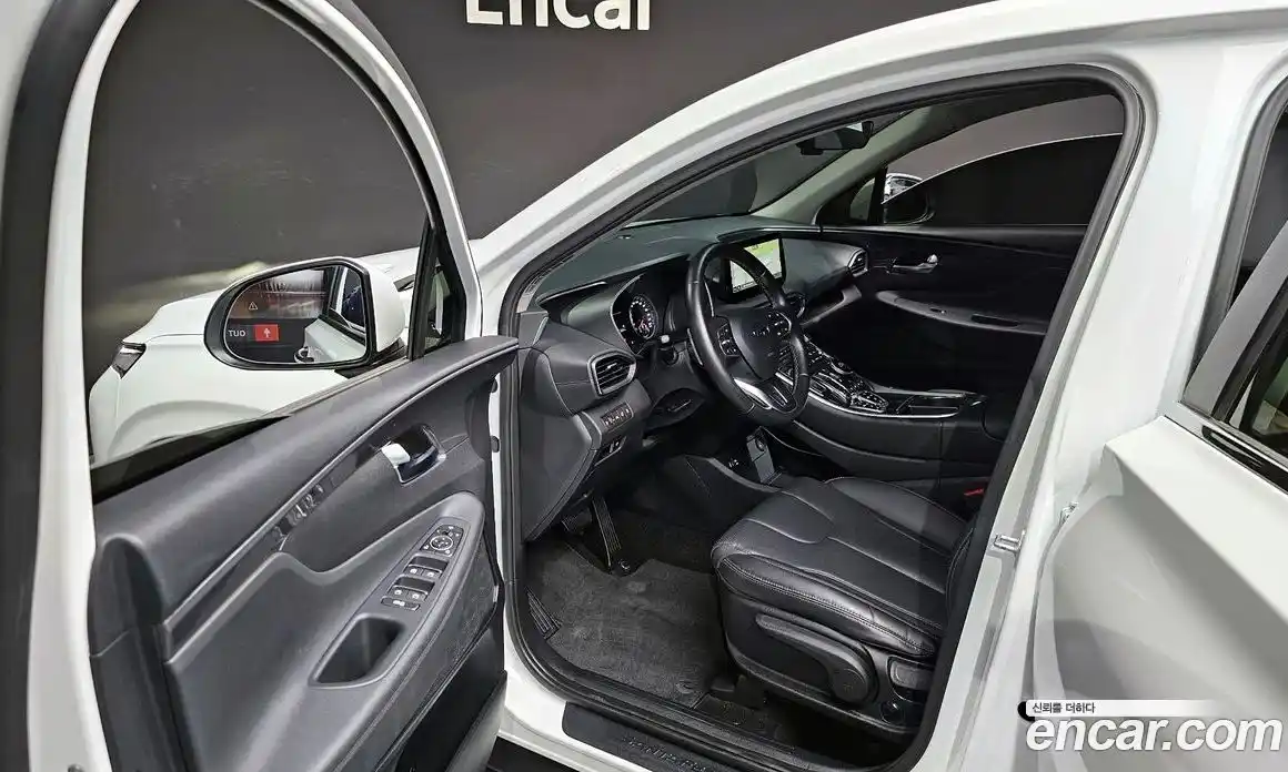 Hyundai Santa Fe 2023 2.2 Автомат в Москве № 927528, фото 11