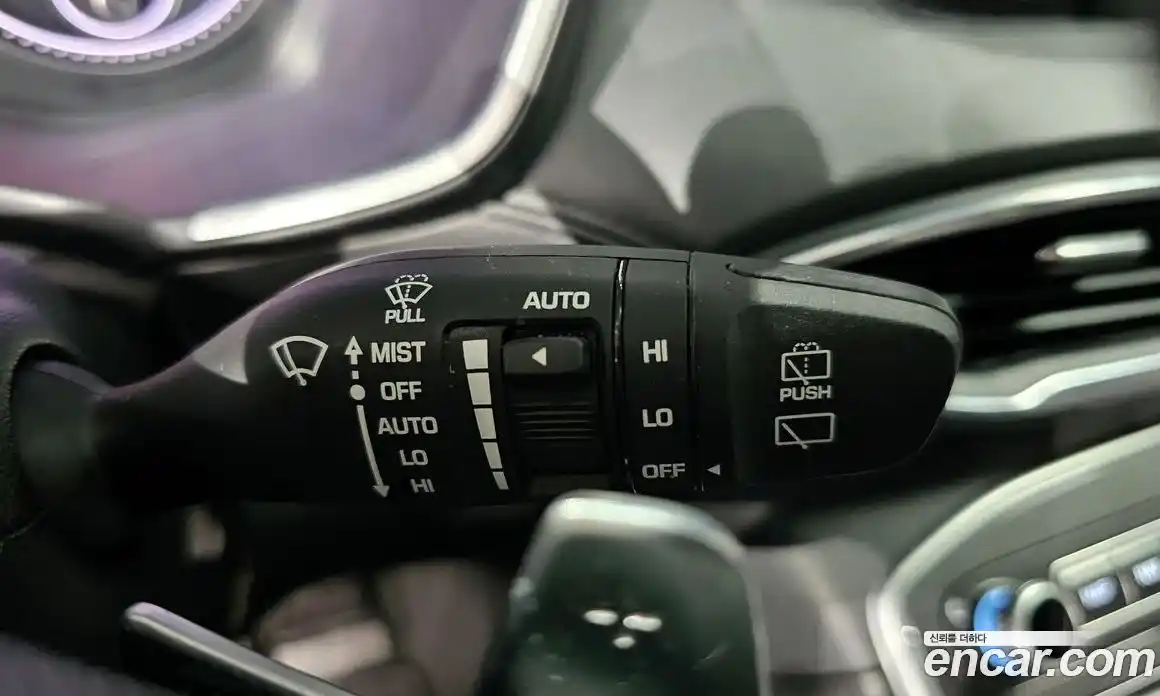 Hyundai Santa Fe 2023 2.2 Автомат в Москве № 927528, фото 16