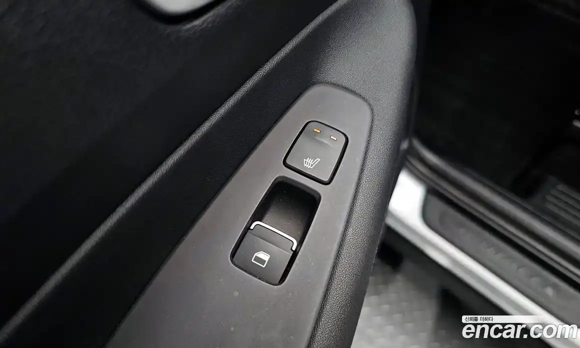 Hyundai Santa Fe 2023 2.2 Автомат в Москве № 927528, фото 17