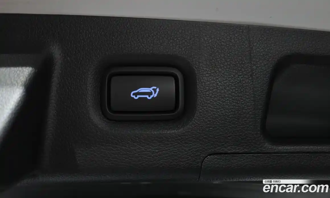 Hyundai Santa Fe 2023 2.2 Автомат в Москве № 927528, фото 20