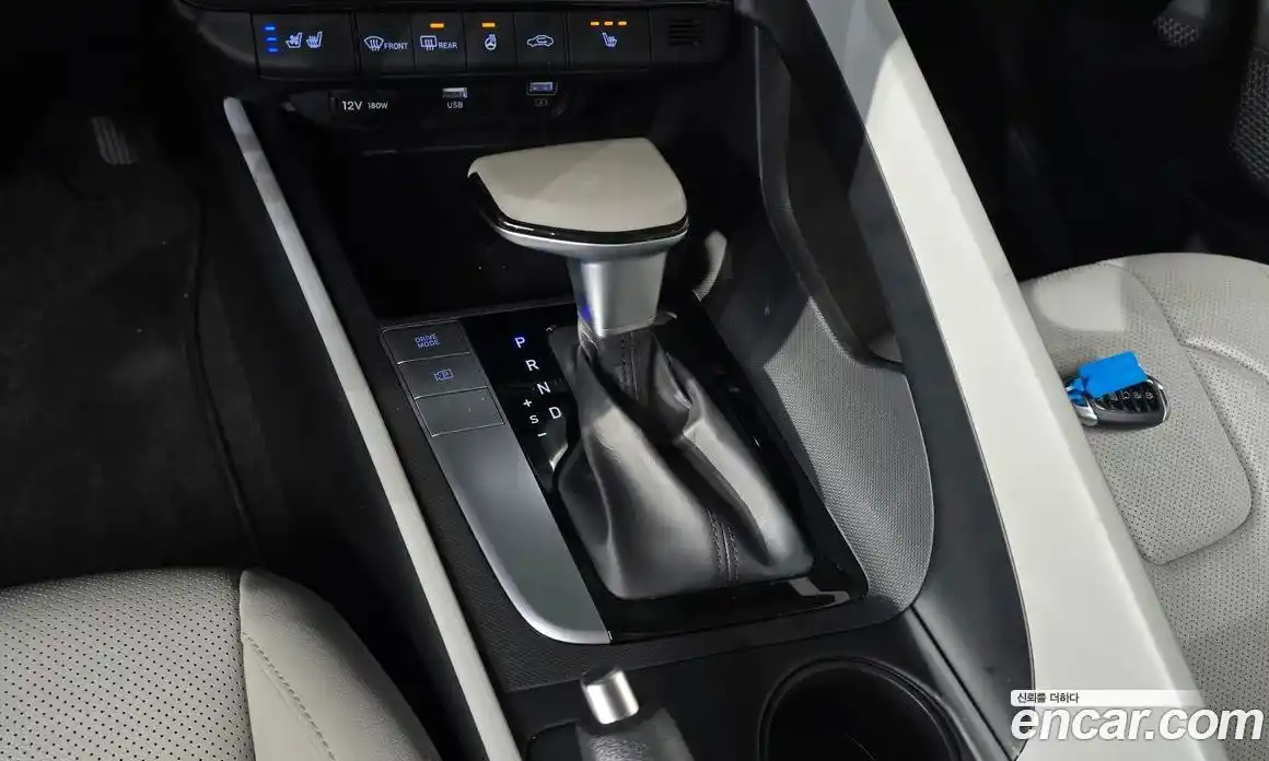 Hyundai Avante 2021 1.6 гидро в Москве, фото 8