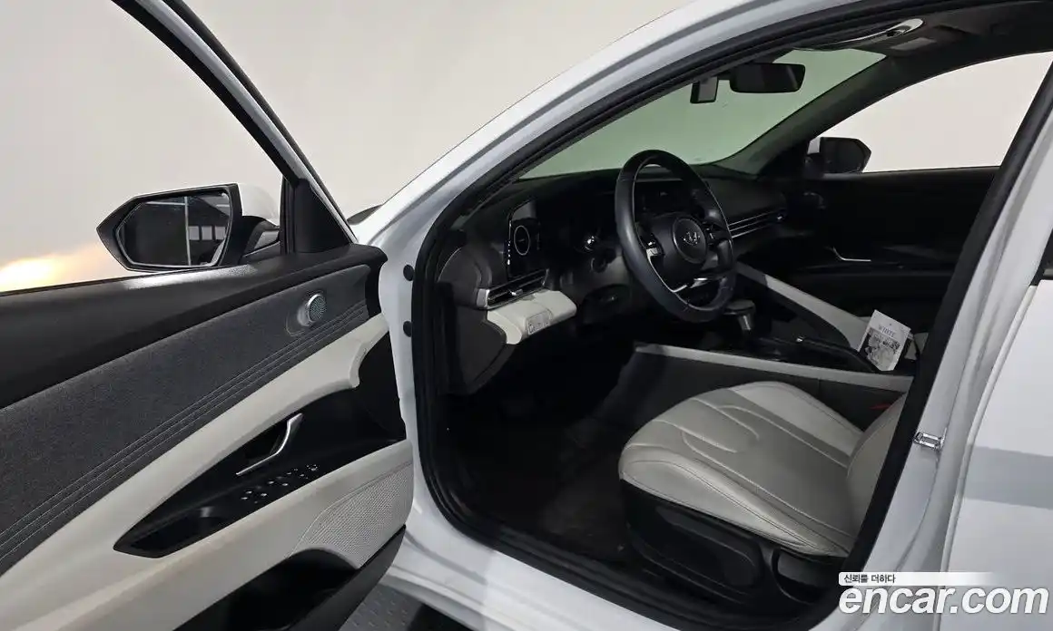Hyundai Avante 2021 1.6 гидро в Москве, фото 9