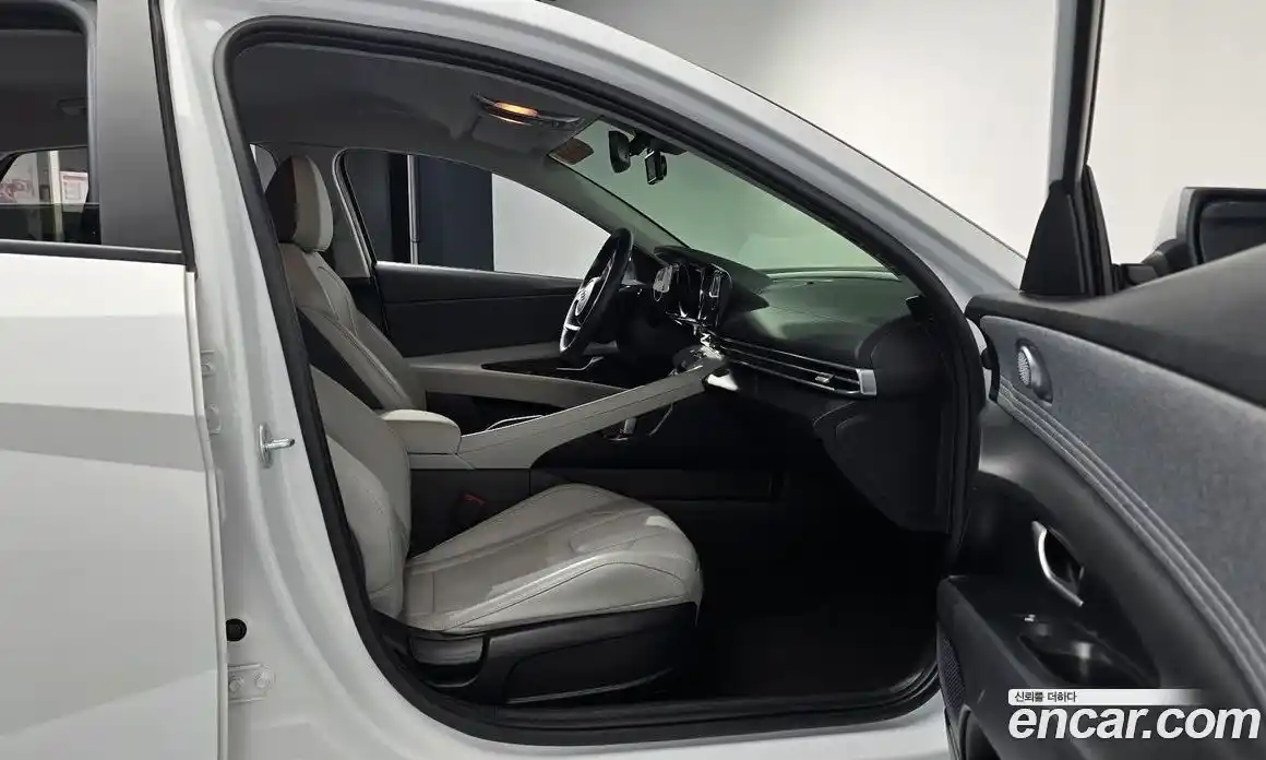 Hyundai Avante 2021 1.6 гидро в Москве, фото 10
