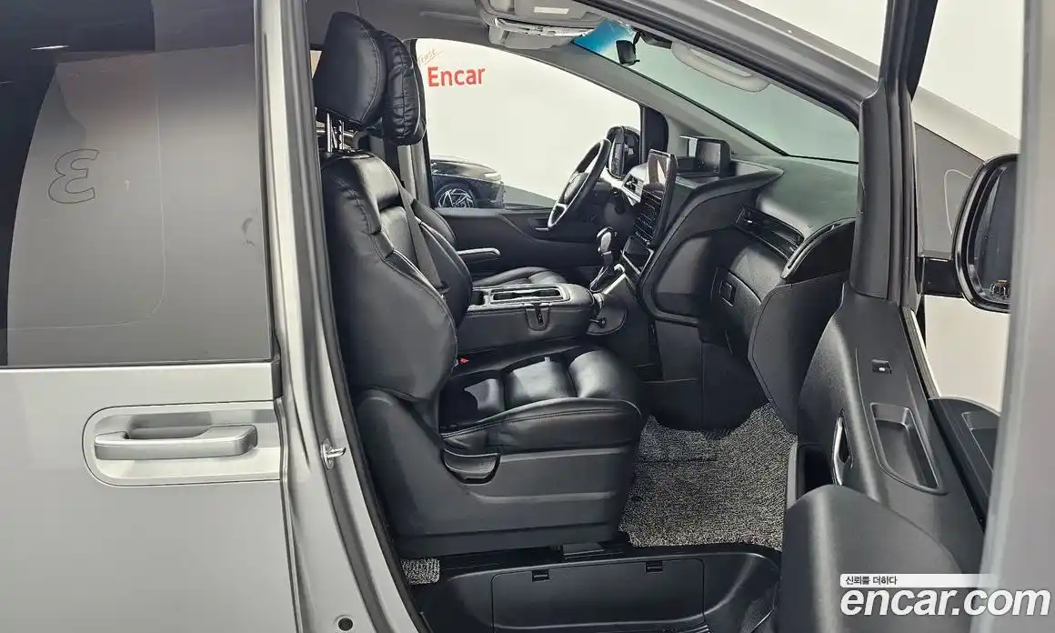 Hyundai Staria 2024 2.2 Автомат в Москве № 927628, фото 11