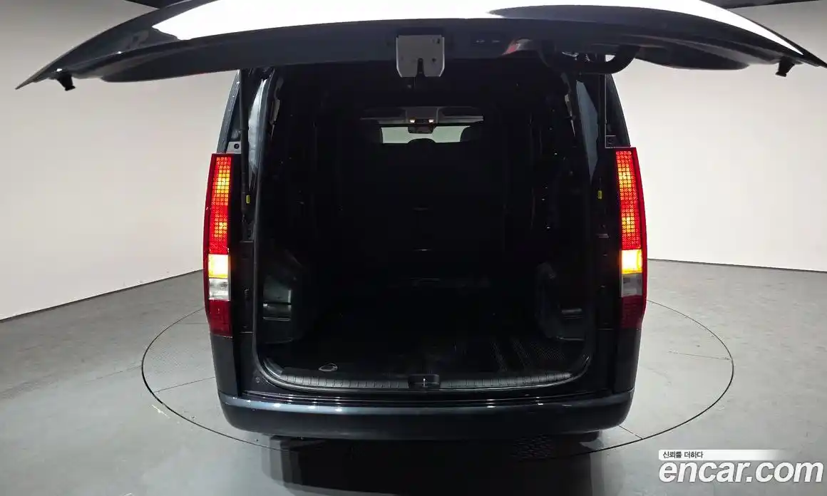 Hyundai Staria 2024 2.2 Автомат в Москве № 927837, фото 19