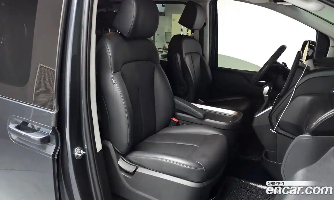 Hyundai Staria 2024 2.2 Автомат в Москве № 927837, фото 9