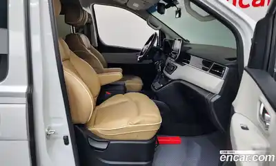 Hyundai Starex 2019 2.5 Автомат в Москве № 927933, миниатюра 11