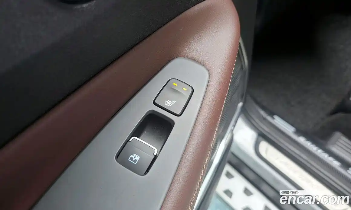 Hyundai Santa Fe 2018 2.2 Автомат в Москве № 928158, фото 18