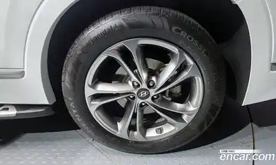 Hyundai Santa Fe 2018 2.2 Автомат в Москве № 928158, миниатюра 5