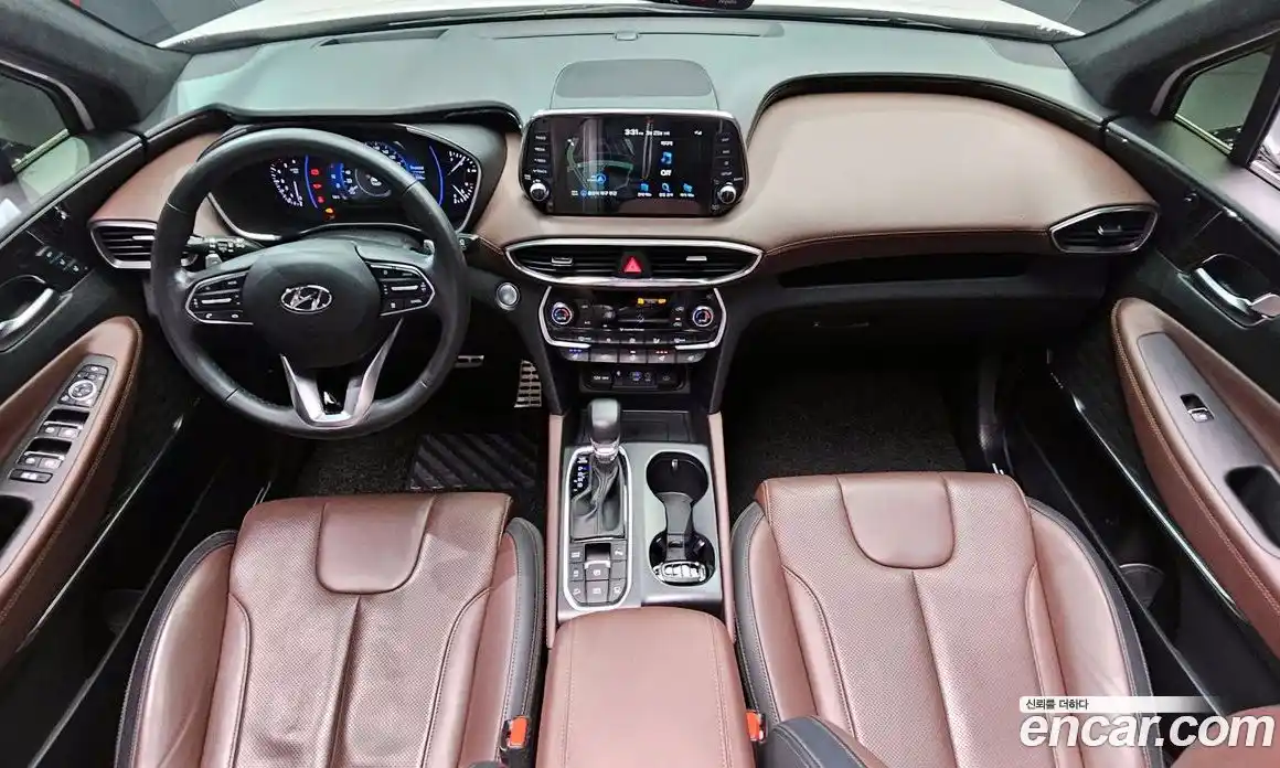 Hyundai Santa Fe 2018 2.2 Автомат в Москве № 928158, фото 7