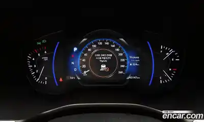 Hyundai Santa Fe 2018 2.2 Автомат в Москве № 928158, миниатюра 8